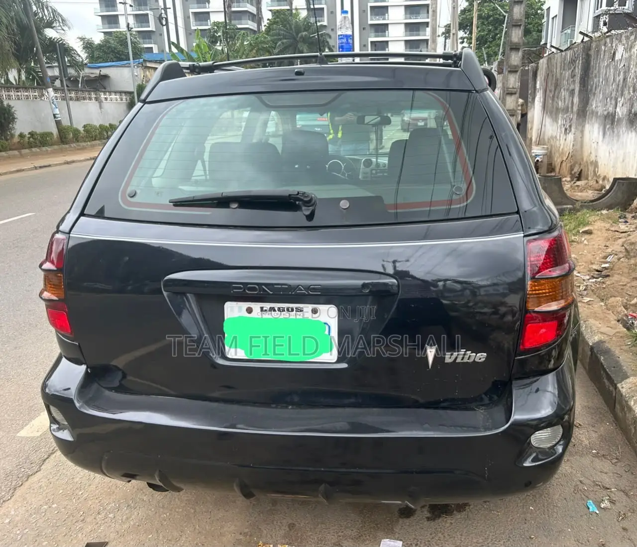 Pontiac Vibe Automatic 2004 Black