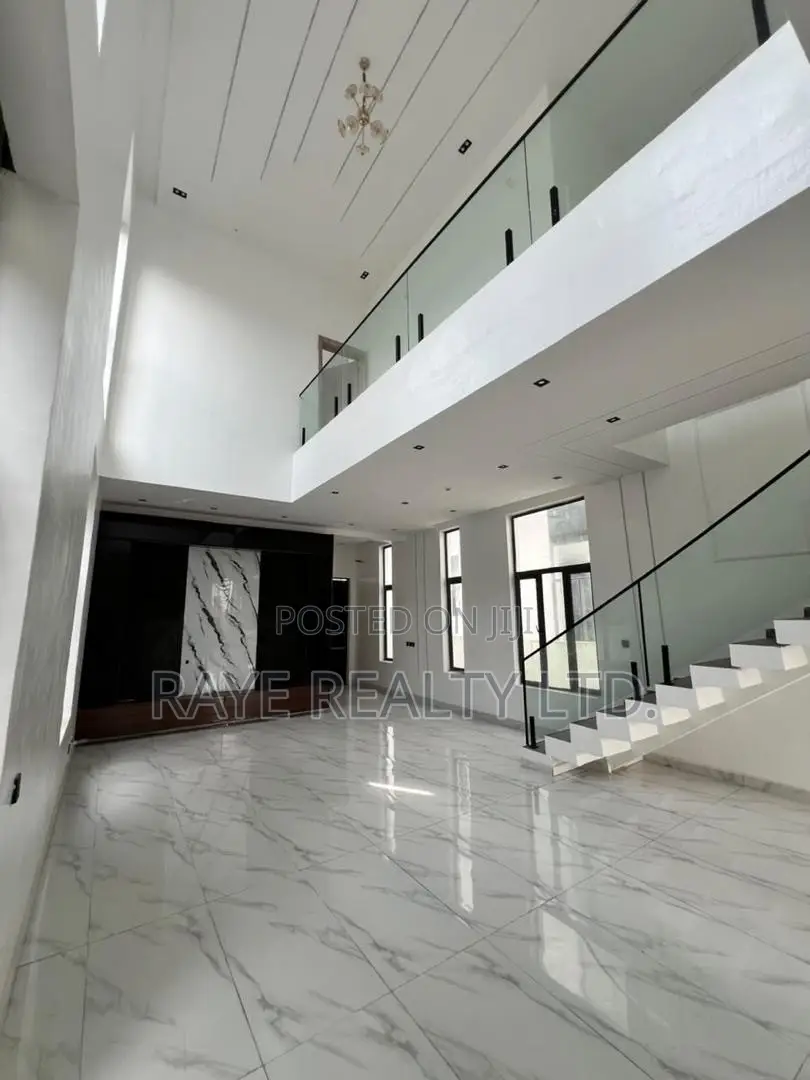 5bdrm Duplex in Ajah for sale