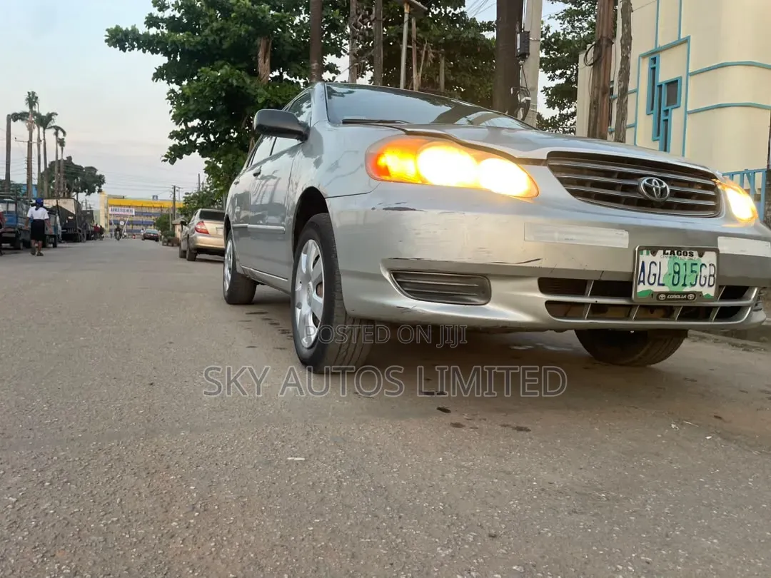 Toyota Corolla Sedan 2003 Silver