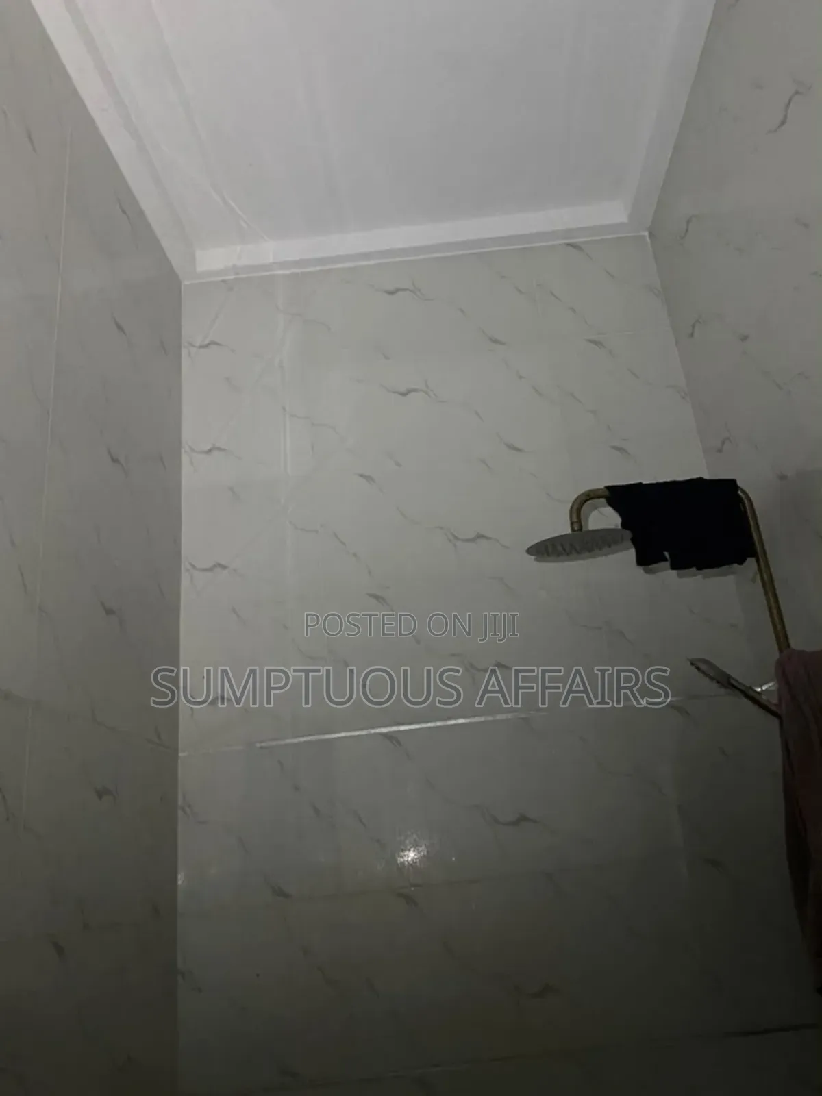 1bdrm Shared Apartment in Jakande for rent