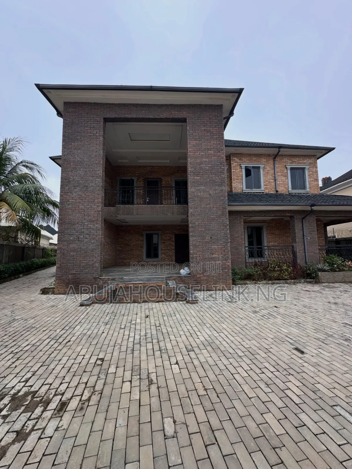 5bdrm Duplex in Lokogoma Abuja for sale