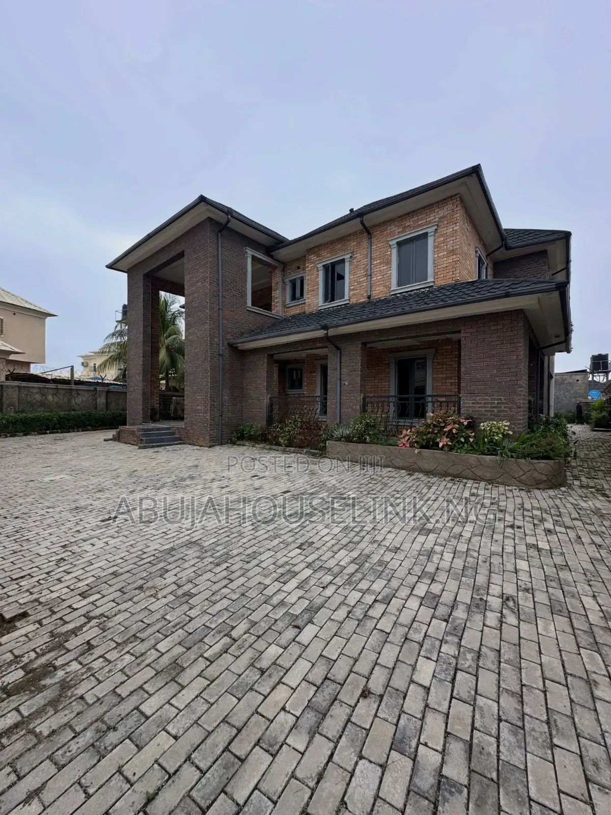 5bdrm Duplex in Lokogoma Abuja for sale