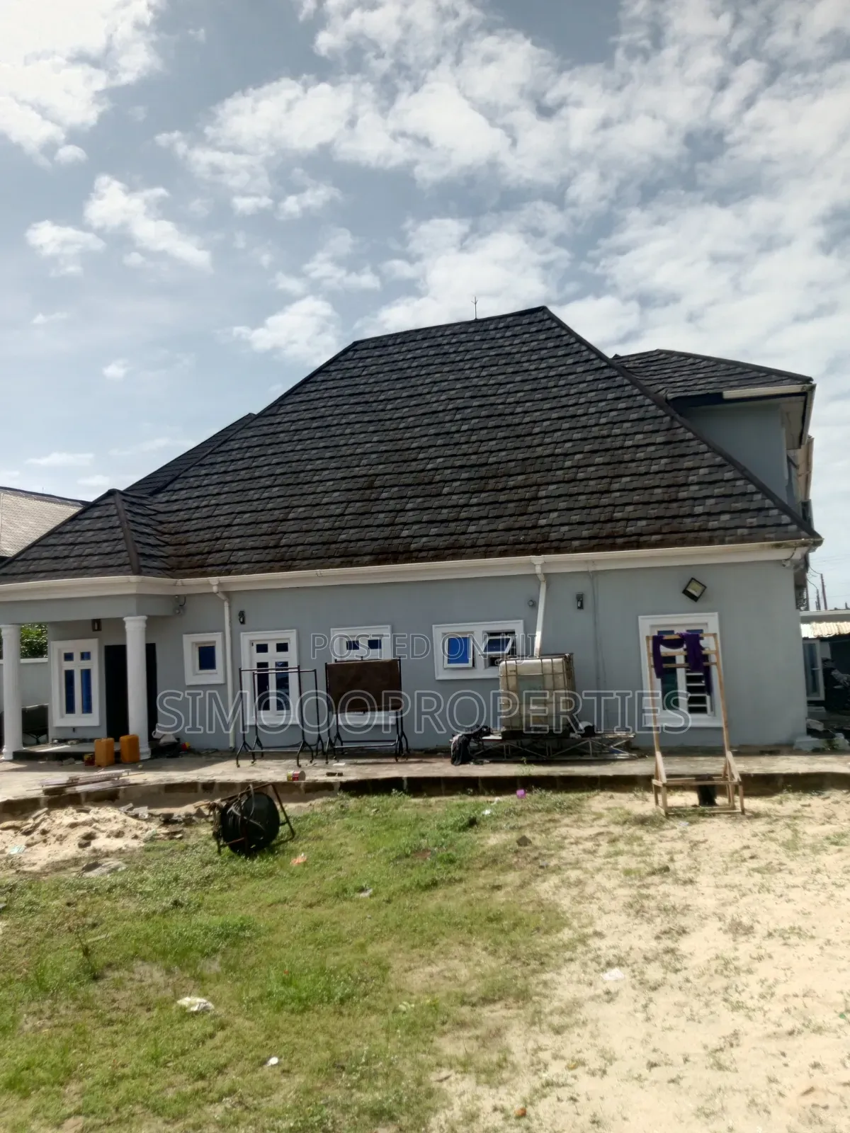 4bdrm Bungalow in Ogunfayo, Awoyaya for rent