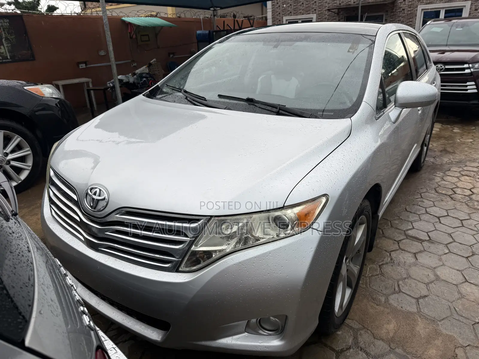Toyota Venza Limited 2012 Silver