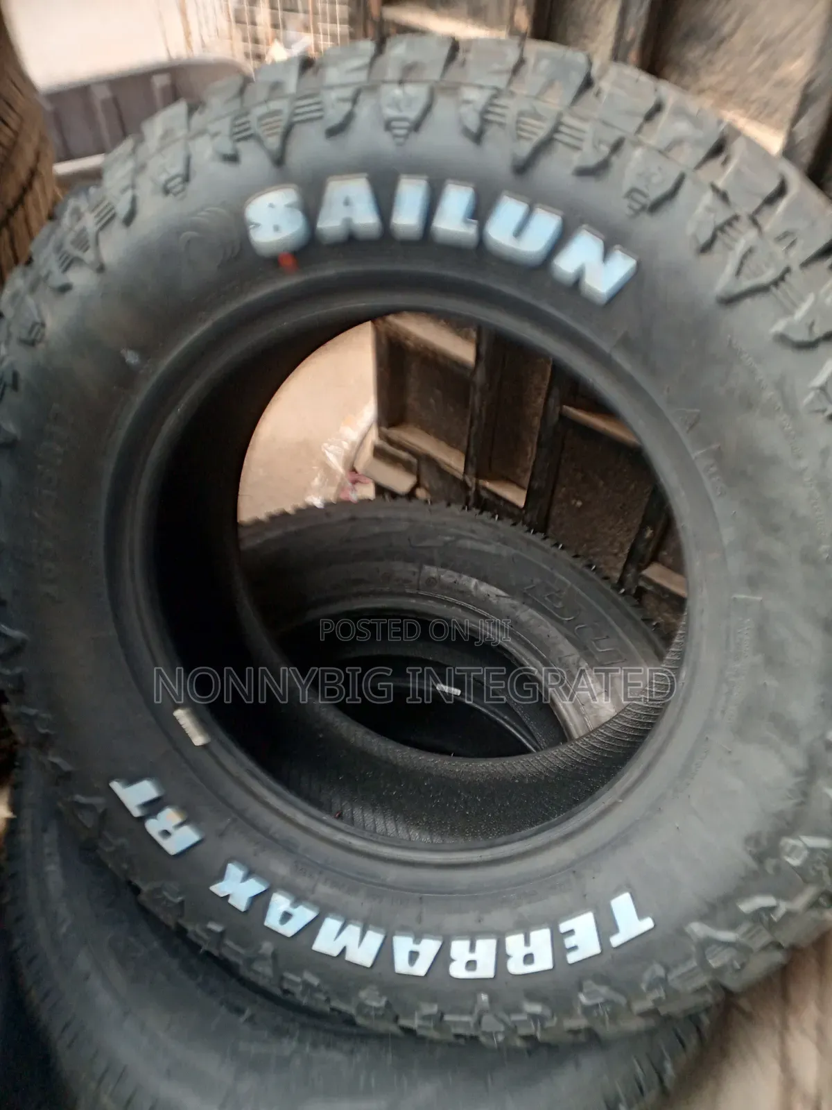 Land Cruiser Prado Tyres