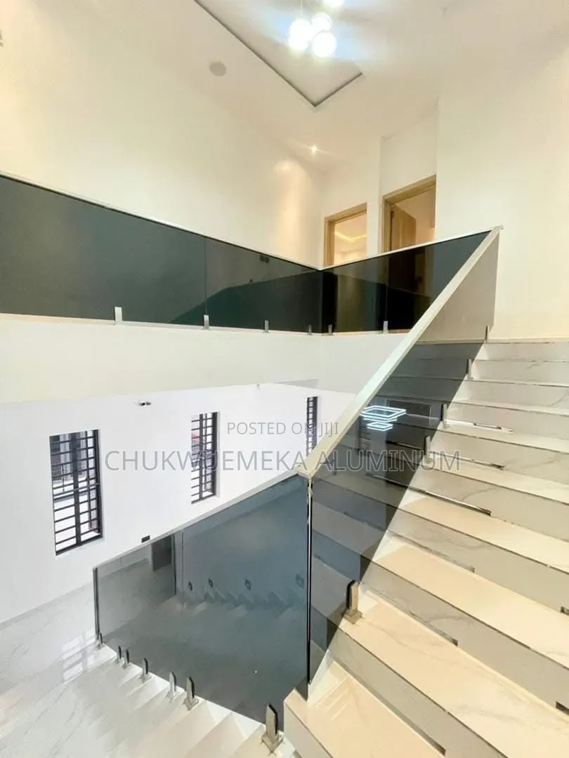 Glass Rail