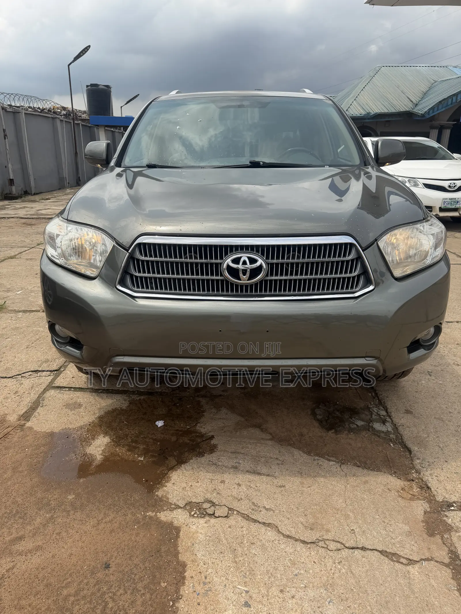 Toyota Highlander Limited 2009 Gray