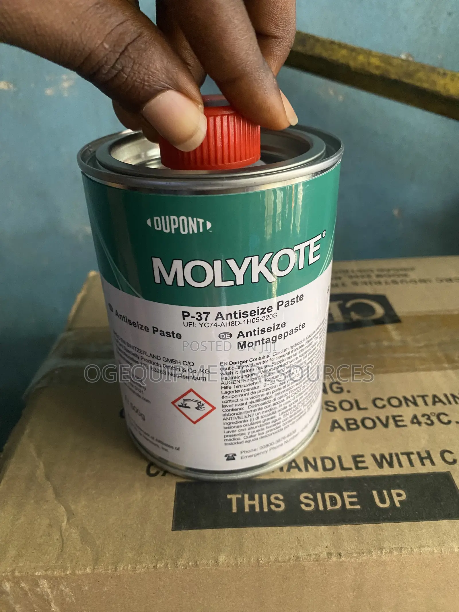 DuPont Molykote P-37 Antiseize Paste