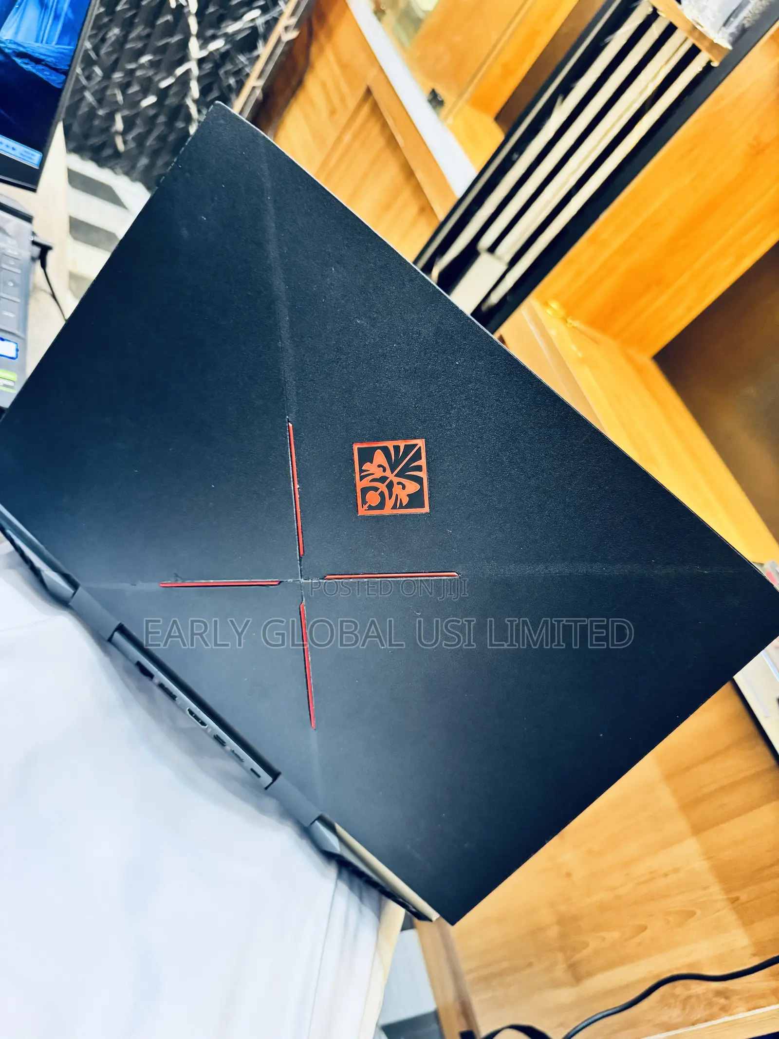 Laptop HP Omen 15-ce0xx 16GB Intel Core i5 SSD 512GB