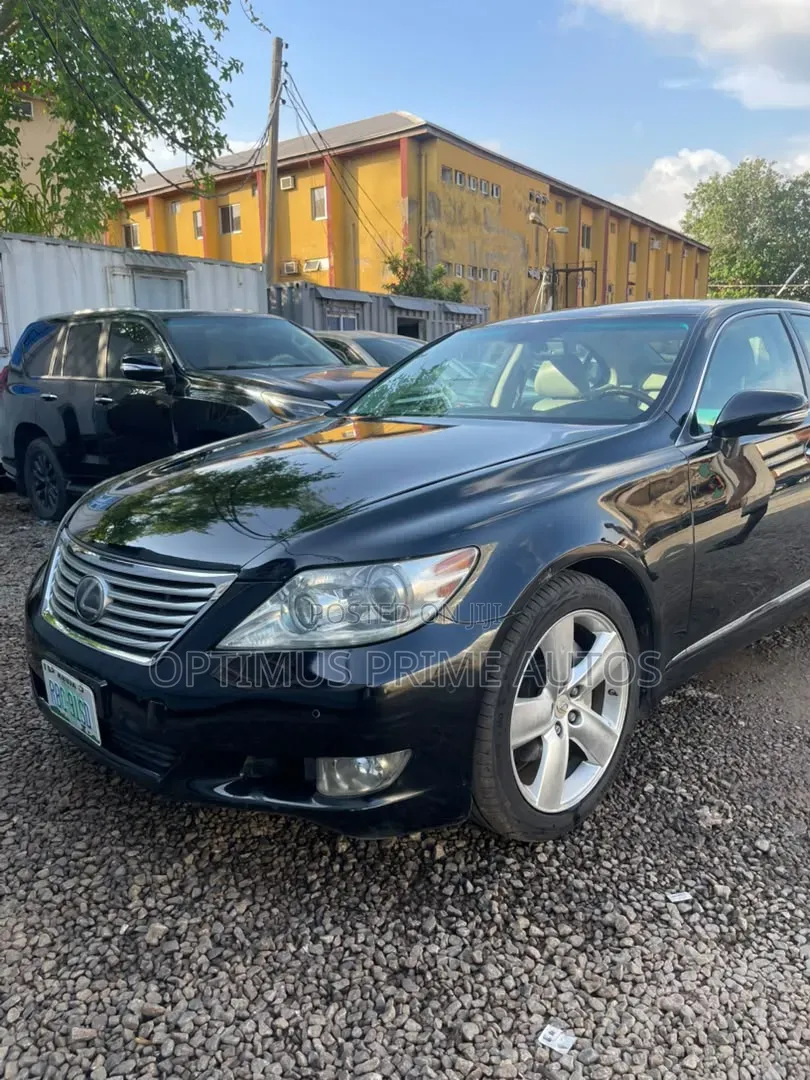 Lexus LS 460 2010 Black