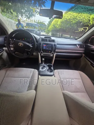 Toyota Camry LE 4dr Sedan (2.5L 4cyl 6A) 2013 Black