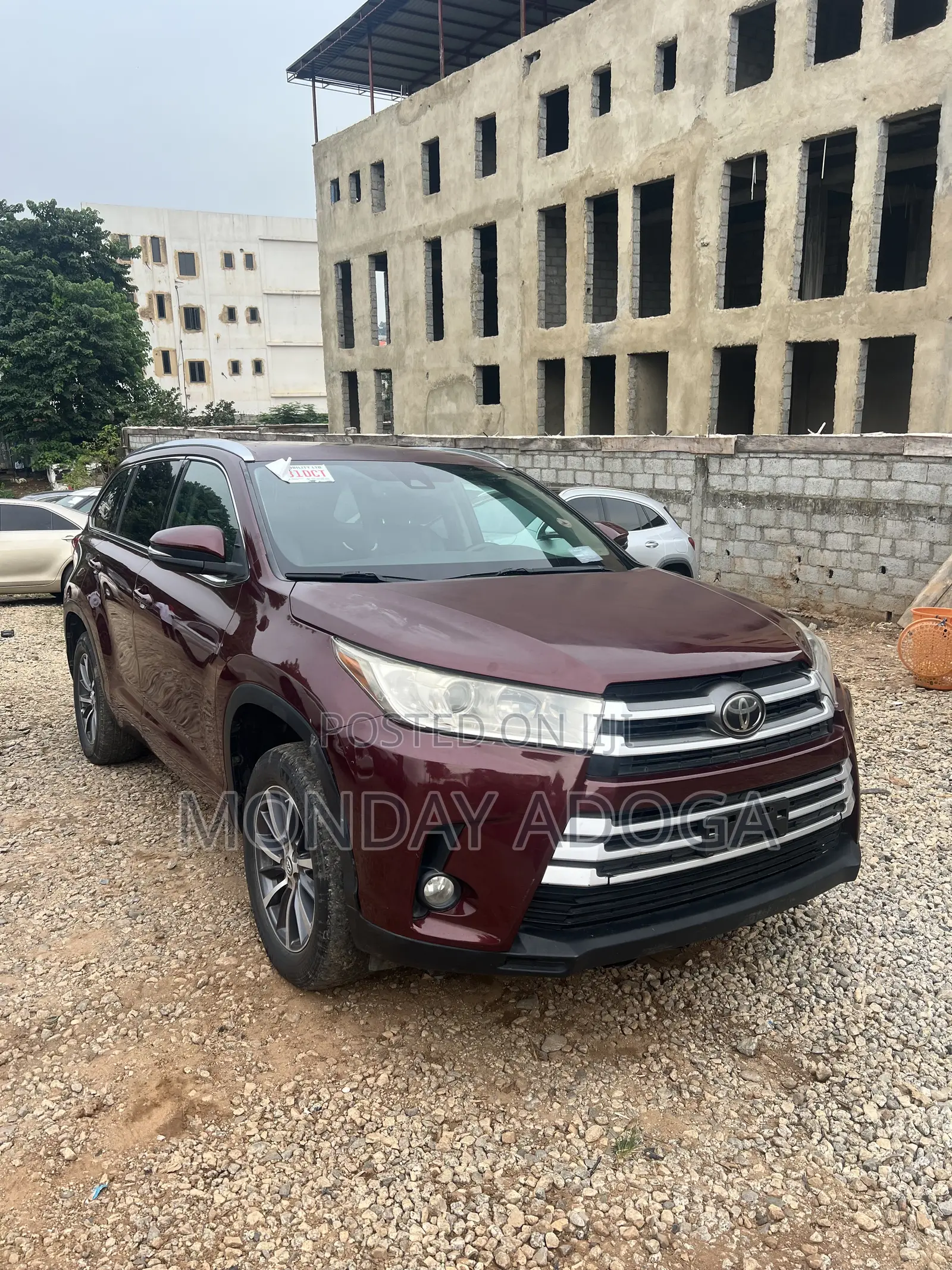 Toyota Highlander LE 4x2 V6 (3.5L 6cyl 8A) 2017 Red