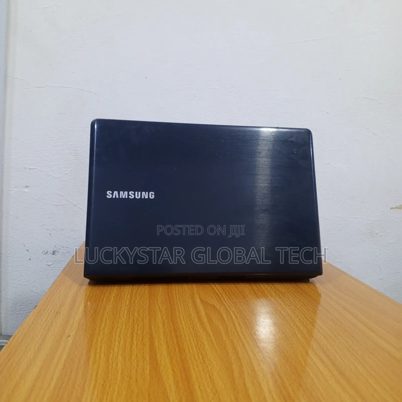 Laptop Samsung 8GB Intel Core i3 HDD 320GB
