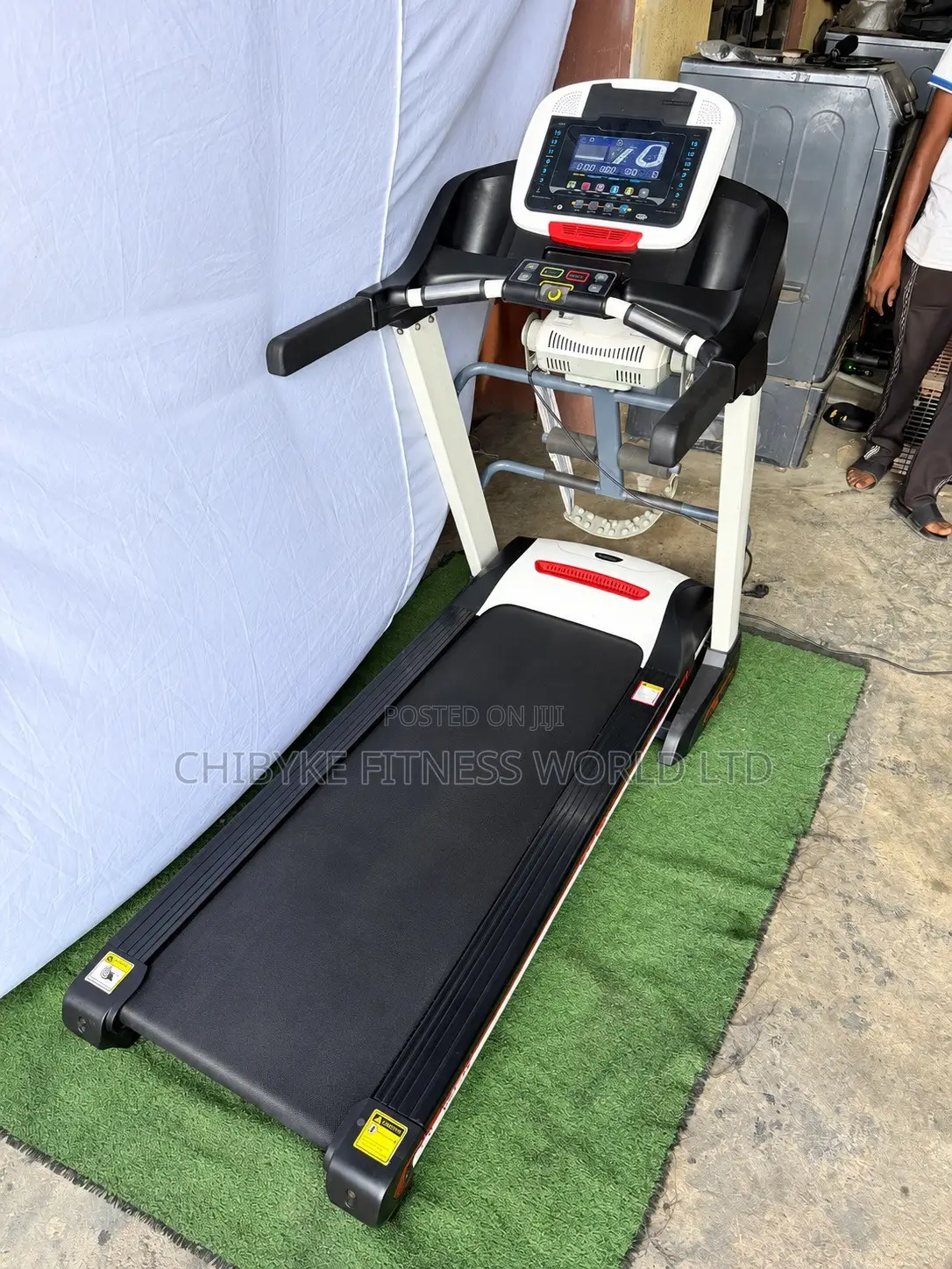 4hp Fitness Master Treadmill (160kg Userweight )