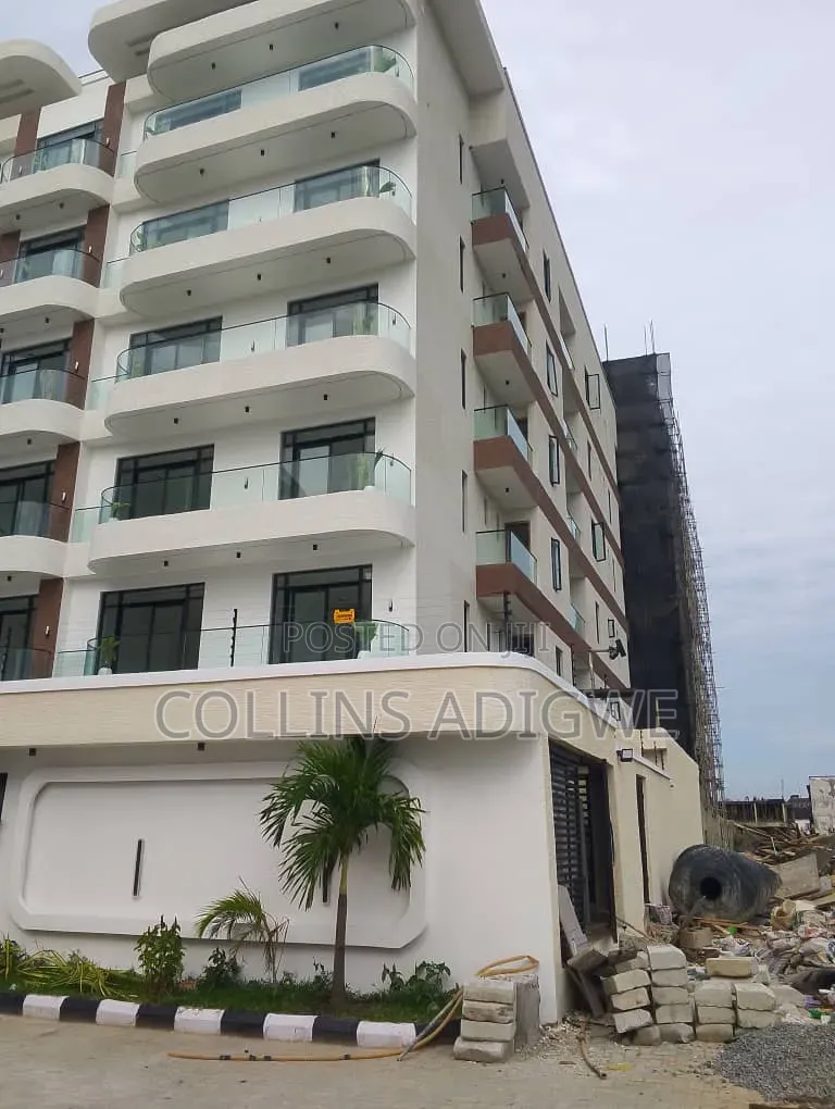 2bdrm Apartment in Lekki Phase 1 for sale