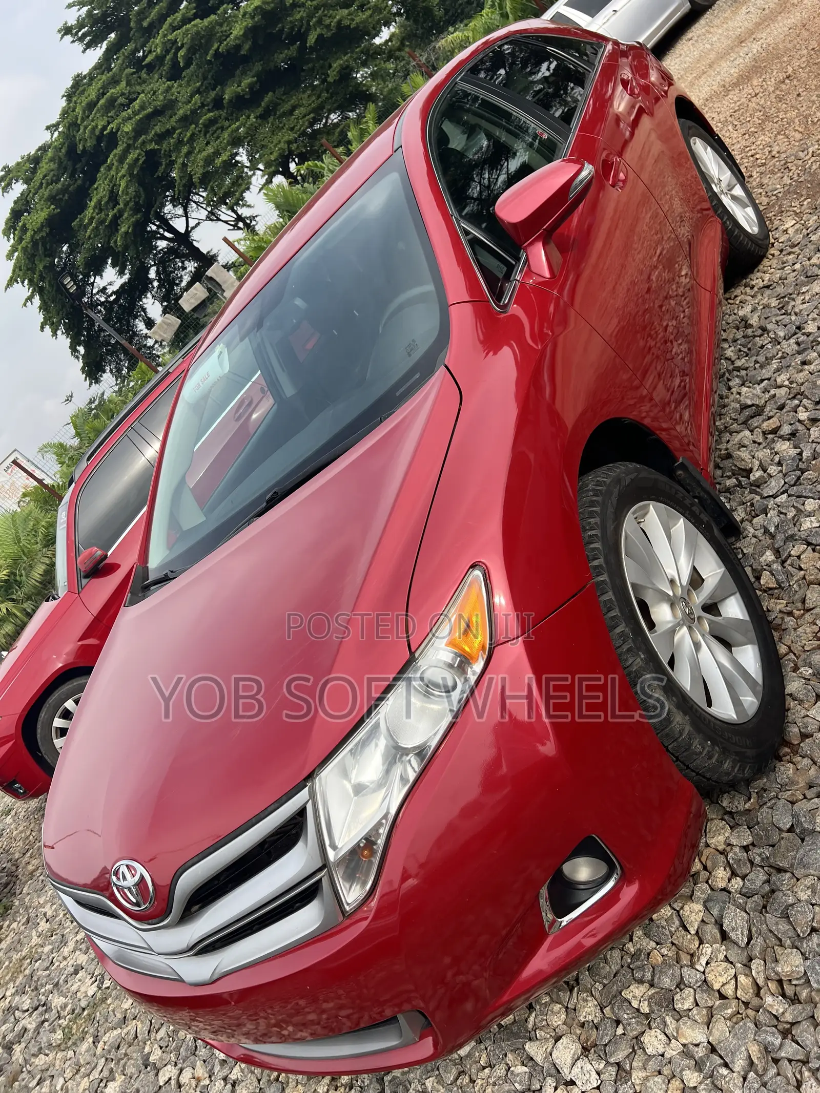 Toyota Venza LE 4dr Wagon AWD (2.7L 4cyl 6A) 2015 Red