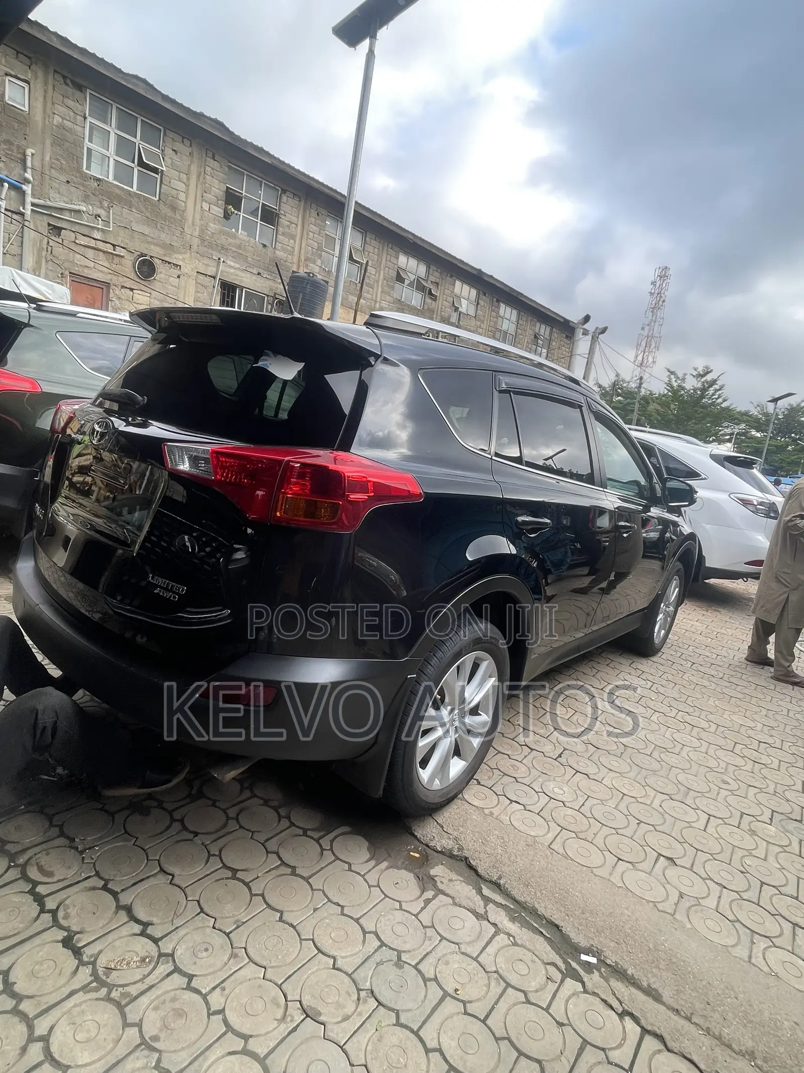 Toyota RAV4 LE 4dr SUV AWD (2.5L 4cyl 6A) 2014 Black