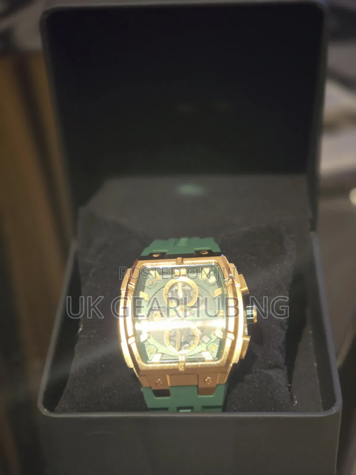 CURREN Luxury Green & Gold Chronograph Watch – Premium Men's Watch