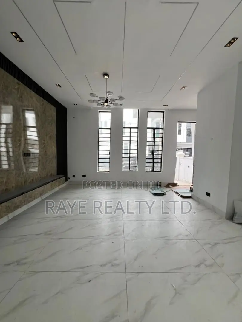 4bdrm Duplex in Ajah for sale