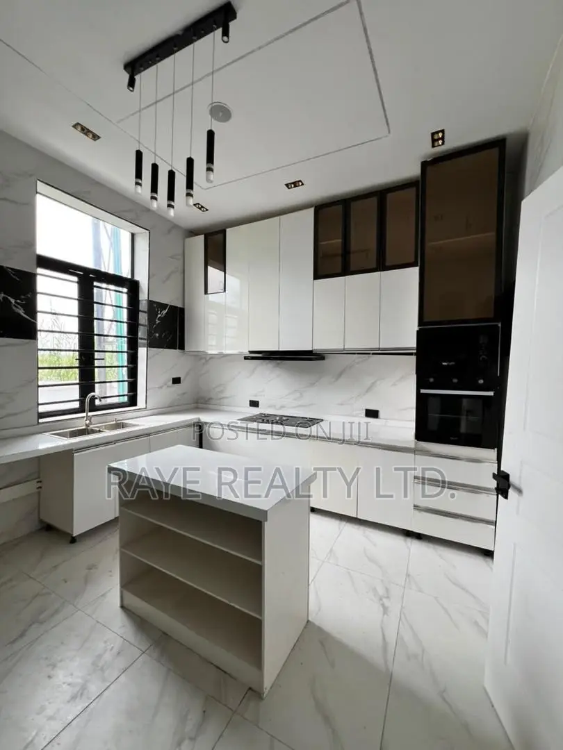 4bdrm Duplex in Ajah for sale