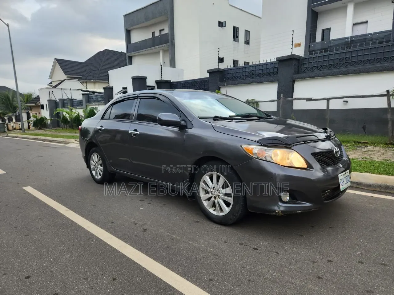 Toyota Corolla 2009 Gray