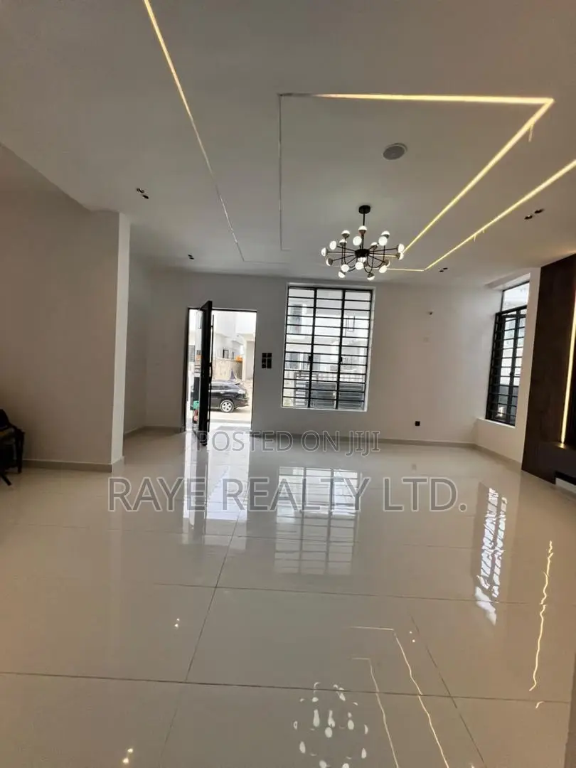 4bdrm Duplex in Ajah for sale