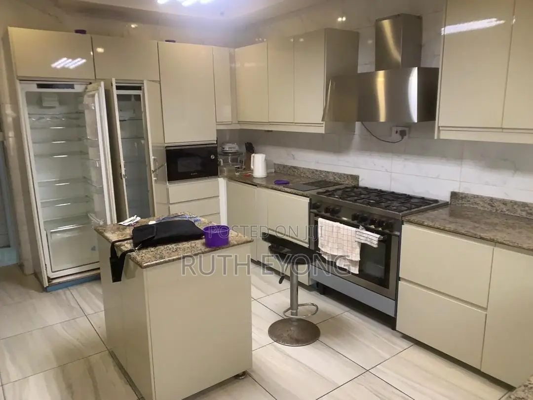 4bdrm Duplex in Osapa london for rent