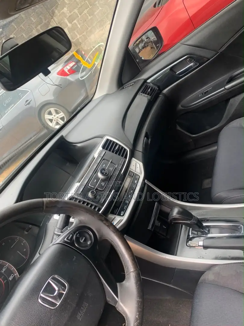 Honda Accord Sport 4dr Sedan (2.4L 4cyl 6M) 2014 Gray