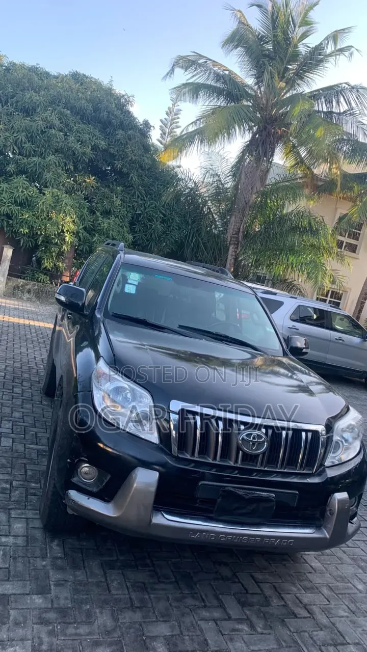 Toyota Land Cruiser Prado 3.0 TD 2010 Black