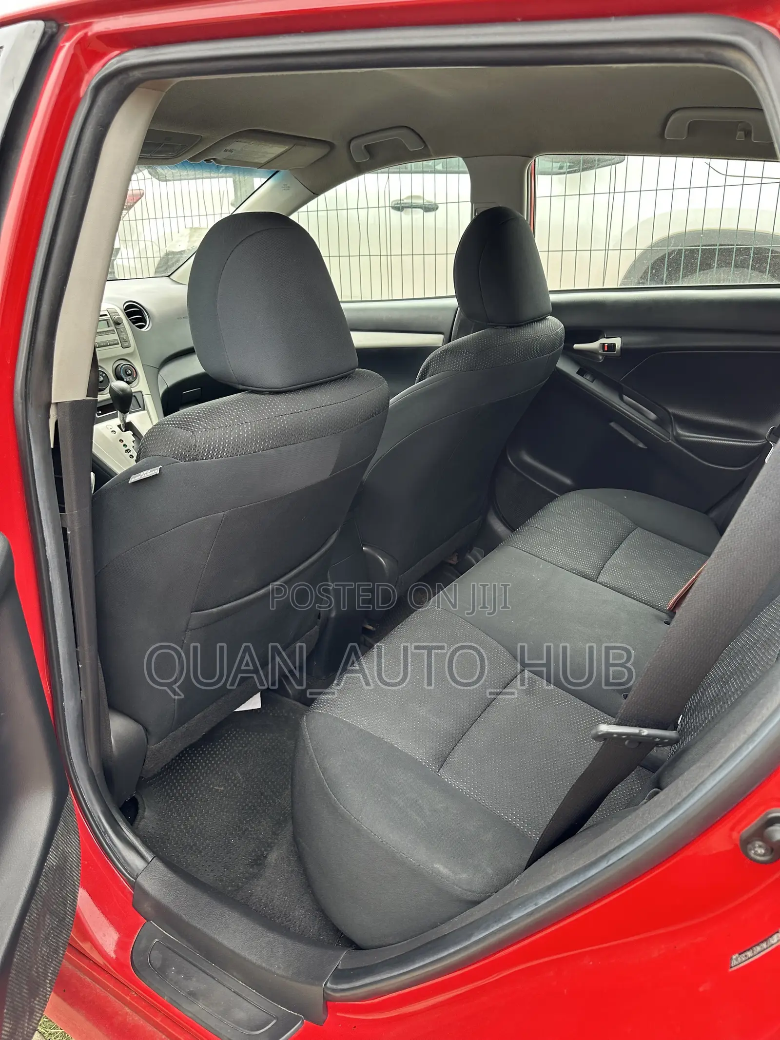 Toyota Matrix XRS Hatchback FWD (2.4L 4cyl 5A) 2010 Red