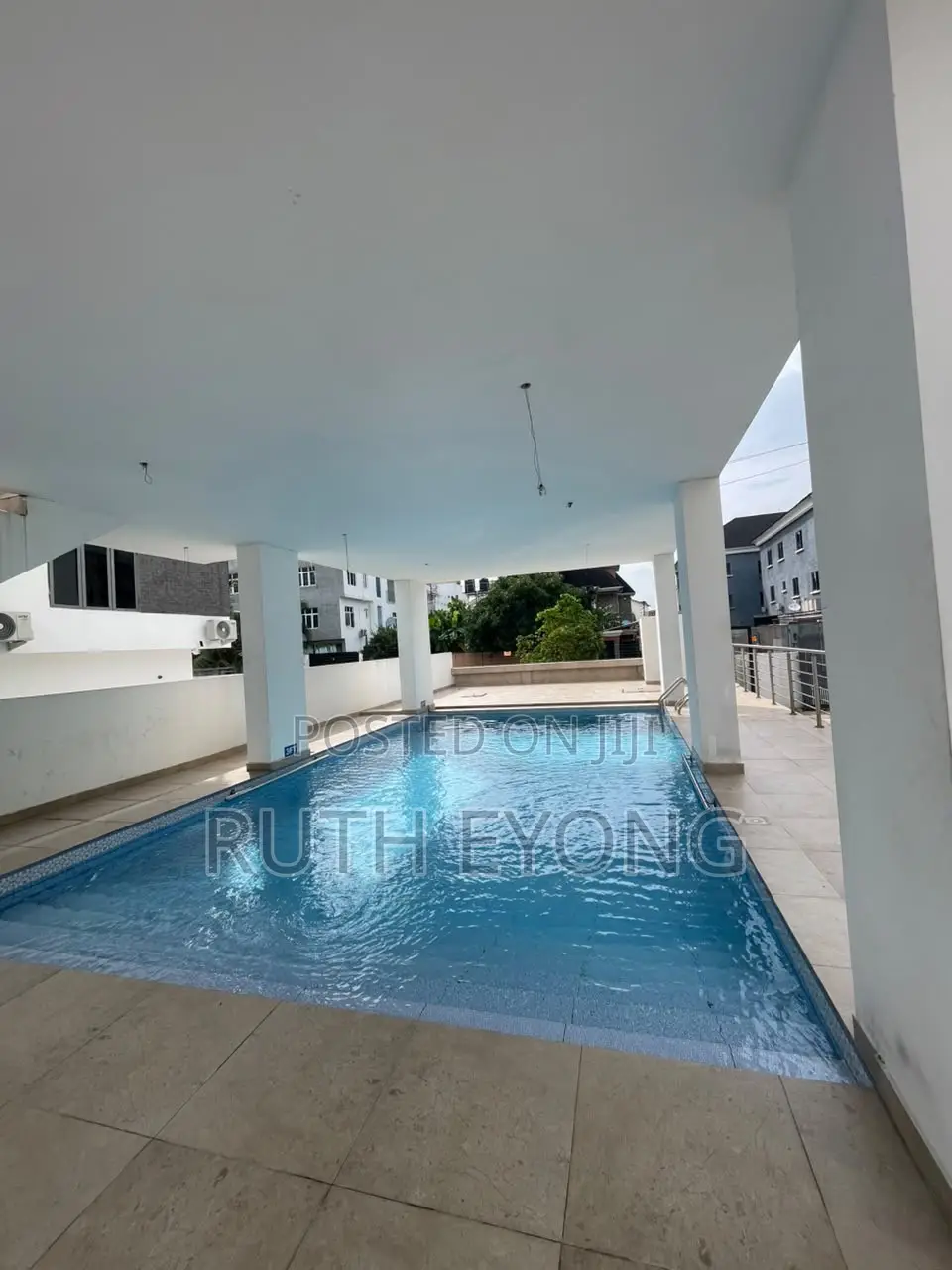 4bdrm House in Banana Island for rent