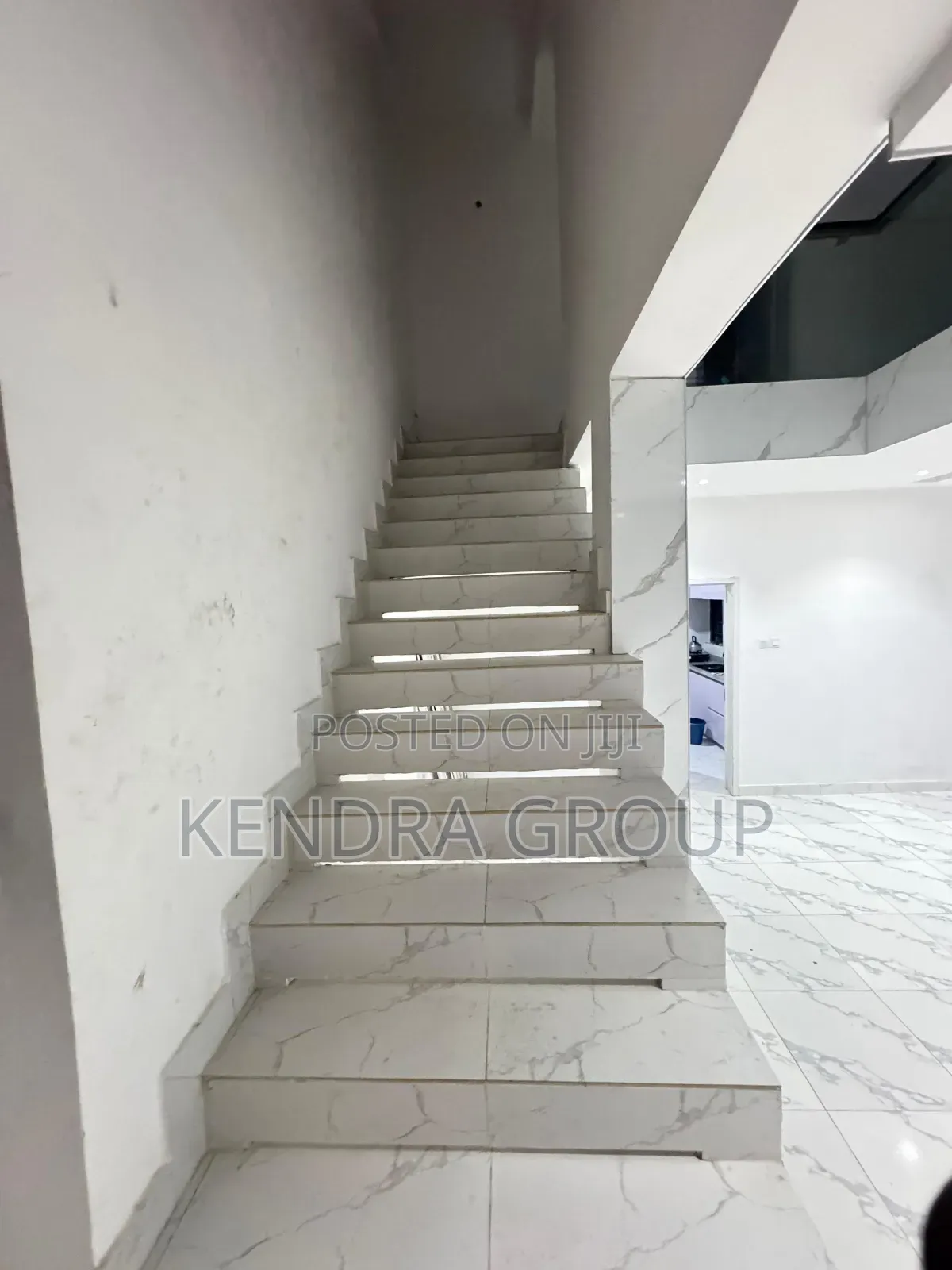 4bdrm Duplex in Ologolo for rent