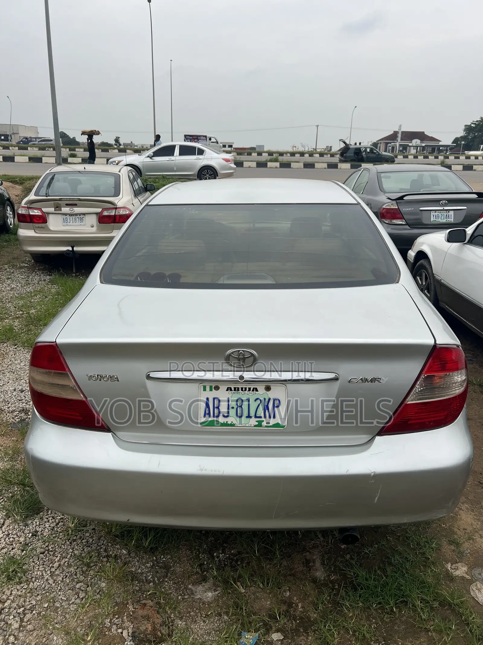 Toyota Camry LE 4dr Sedan (2.4L 4cyl 4A) 2004 Silver