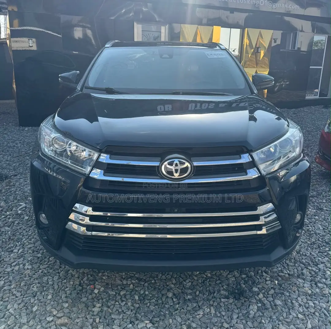 Toyota Highlander Limited 4x4 V6 (3.5L 6cyl 8A) 2017 Black