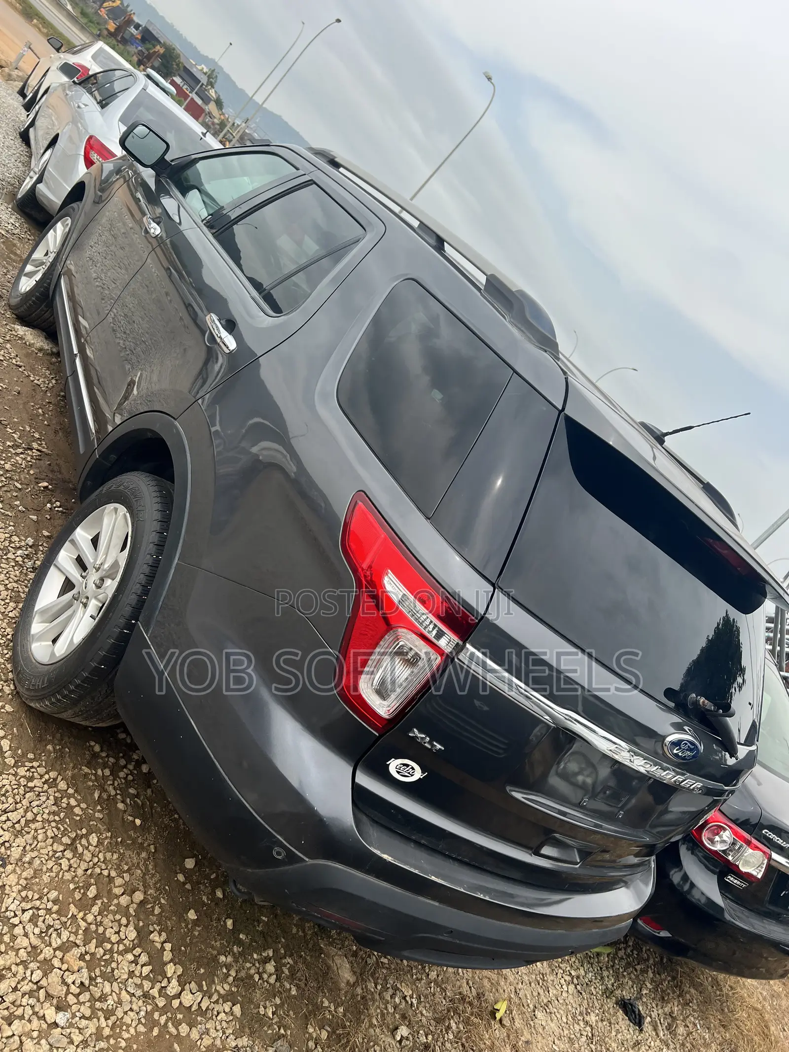 Ford Explorer XLT 4dr SUV (3.5L 6cyl 6A) 2015 Gray