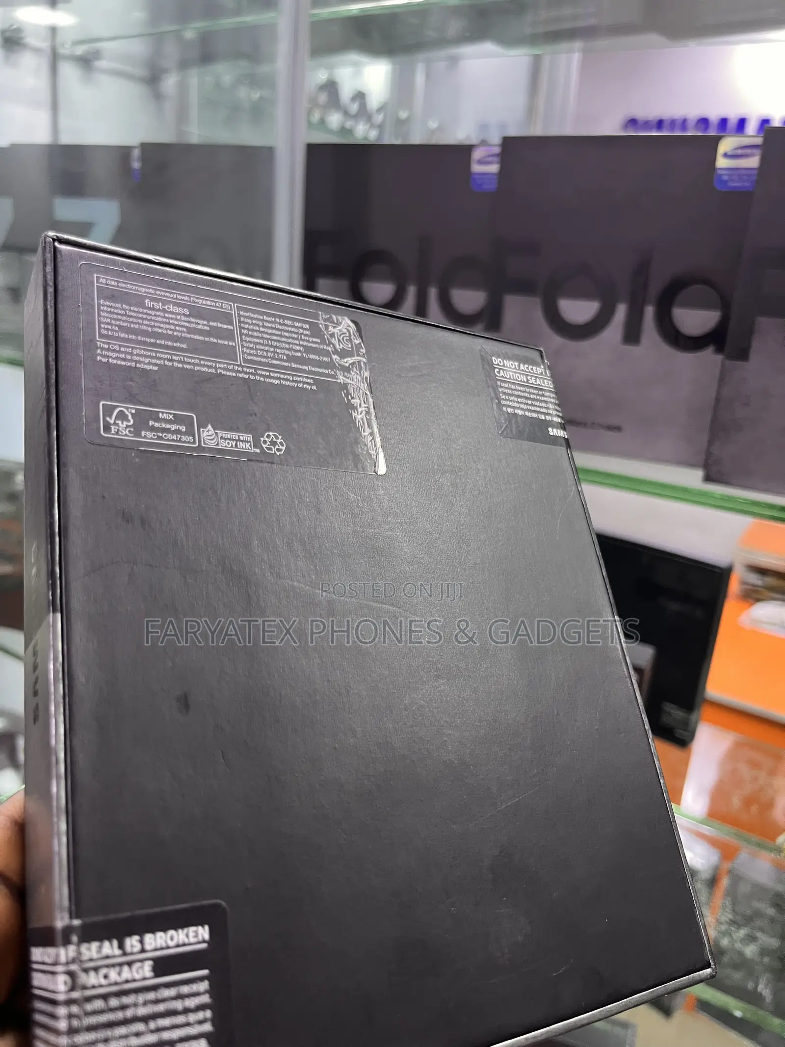 New Samsung Galaxy Z Fold 3 256 GB Black