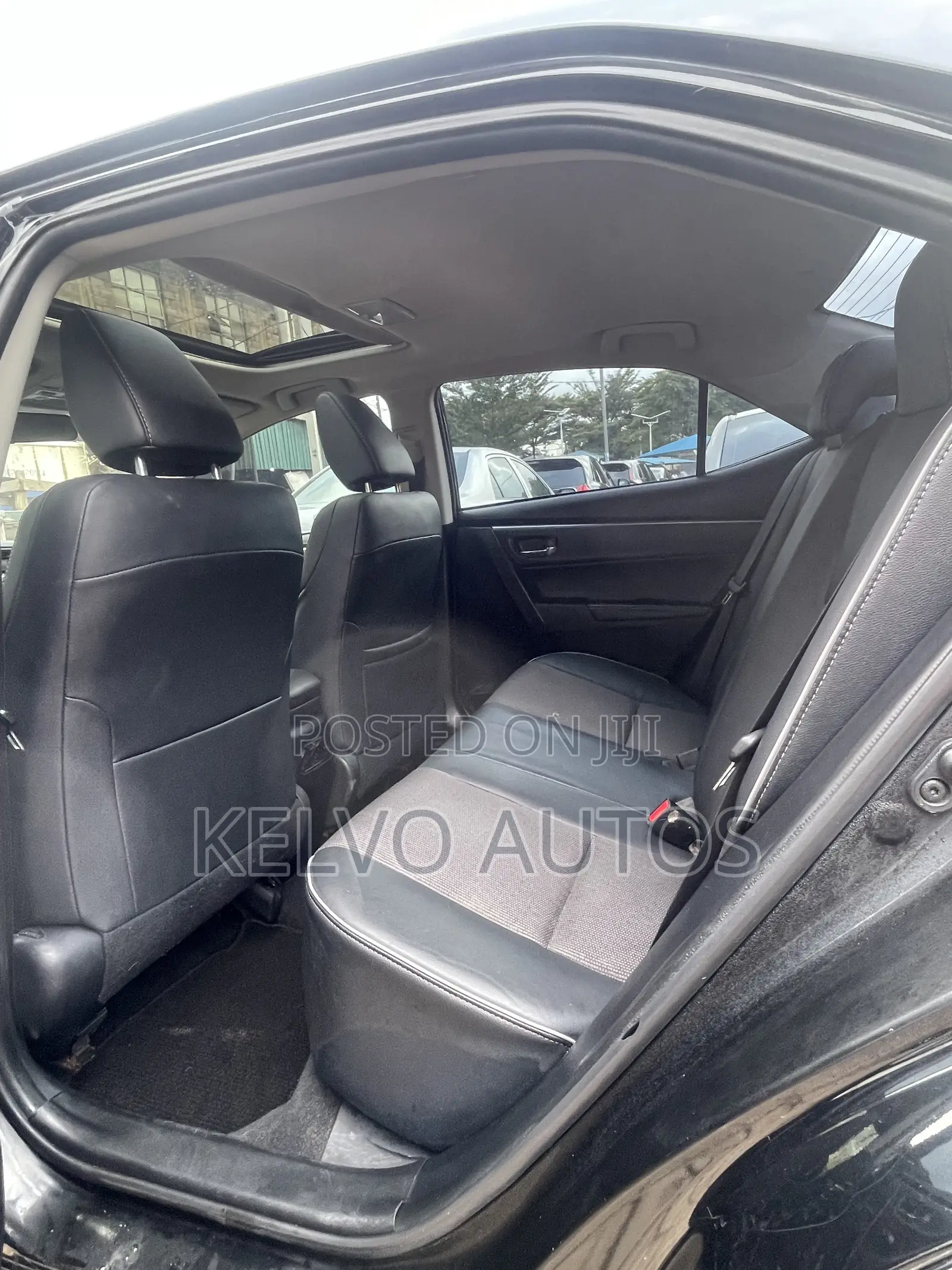 Toyota Camry SE 4dr Sedan (2.5L 4cyl 6A) 2013 Black