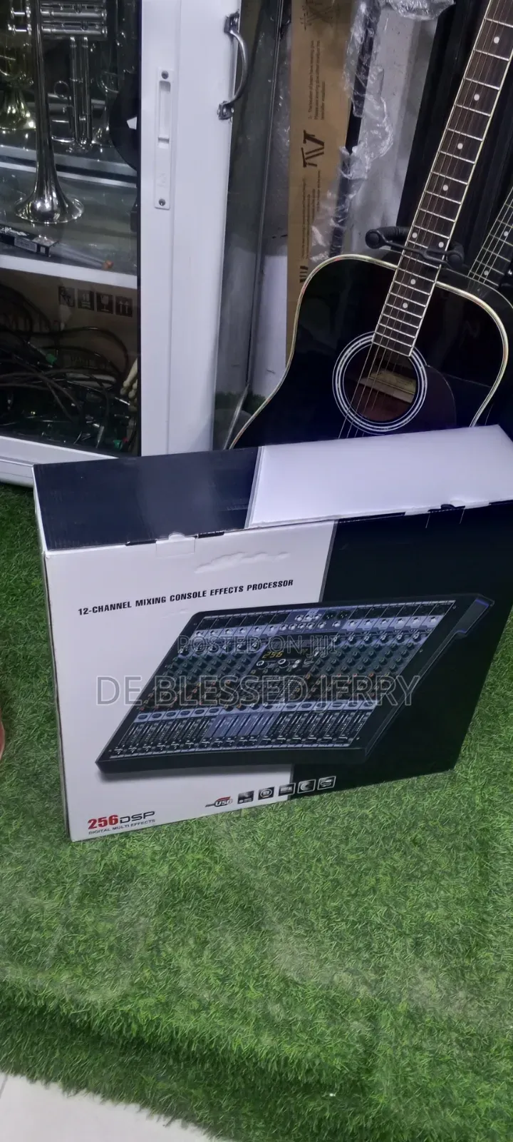 Yamaha Mixer 12channels With Bluetooth and USB Connectivity