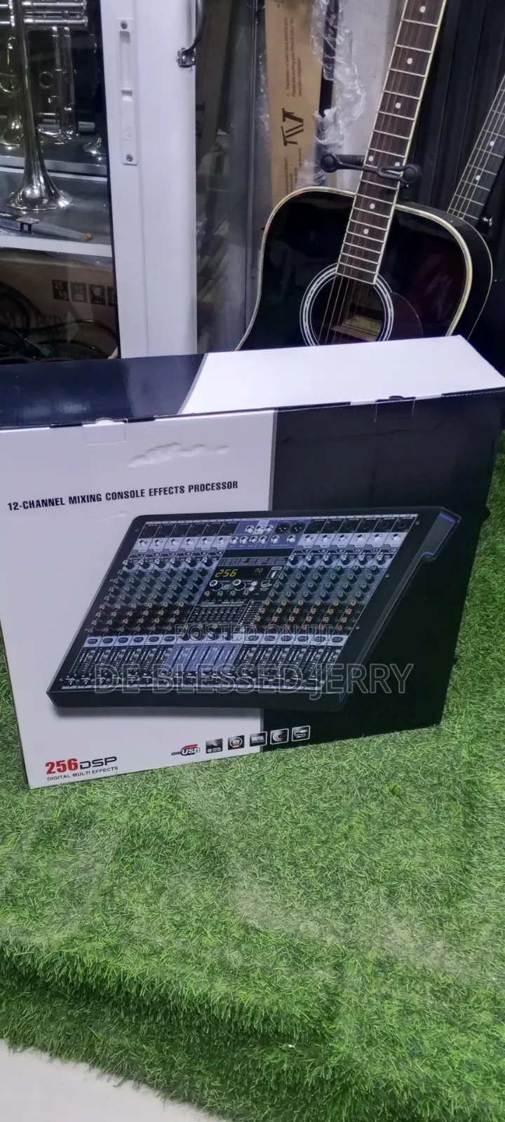 Yamaha Mixer 12channels With Bluetooth and USB Connectivity