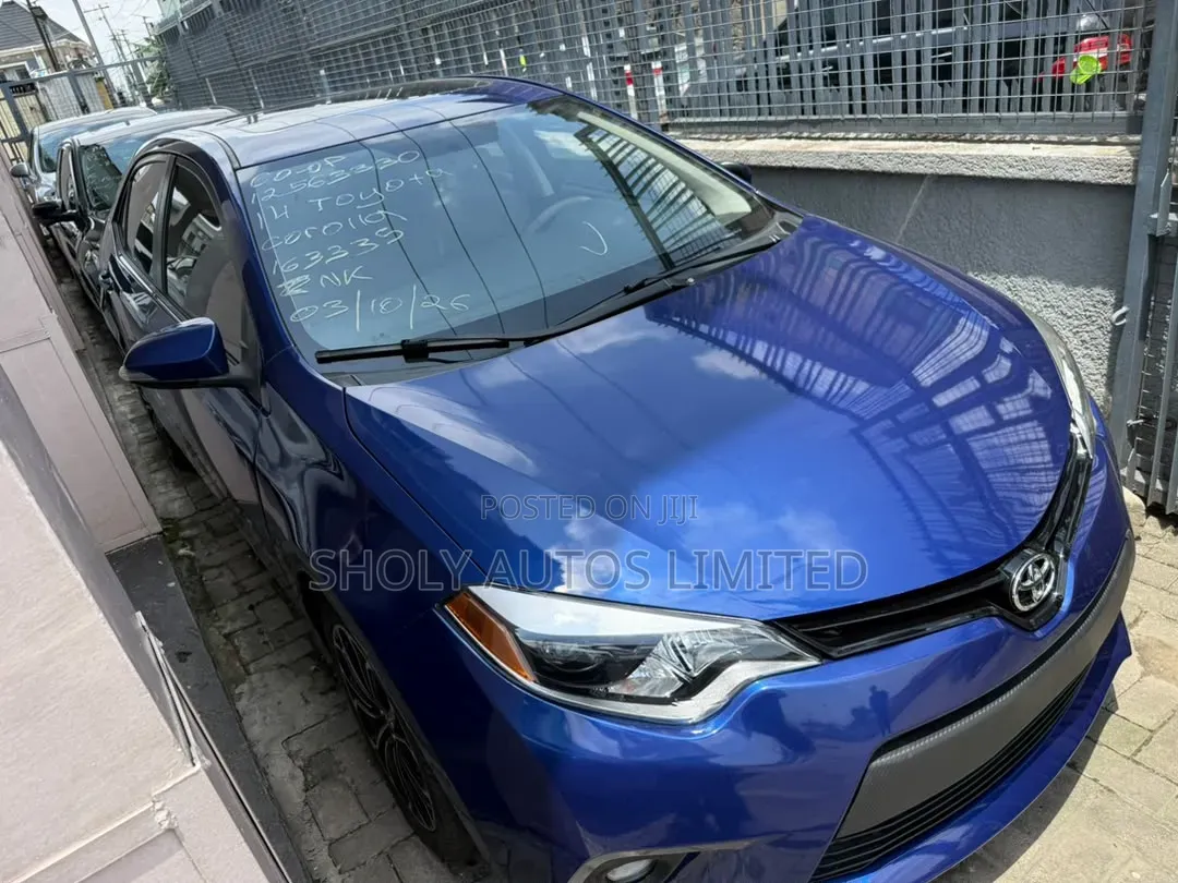 Toyota Corolla S 4dr Sedan (1.8L 4cyl CVT) 2014 Blue