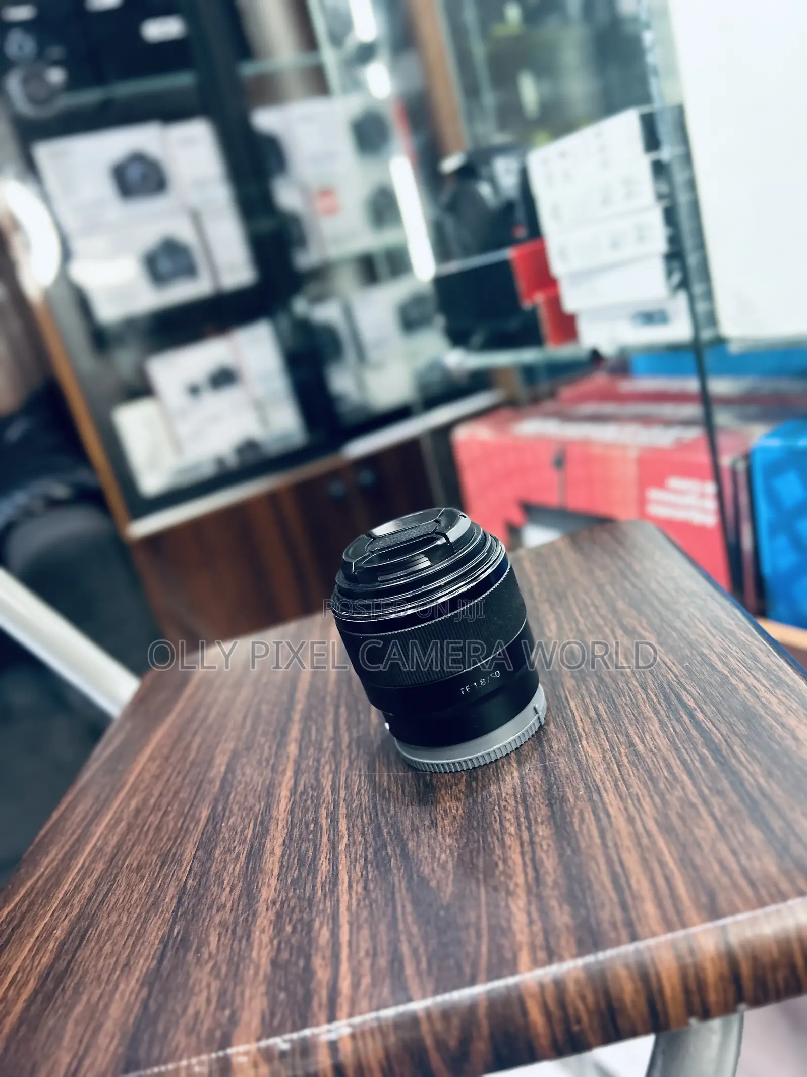 Sony 50mm 1.8 FE