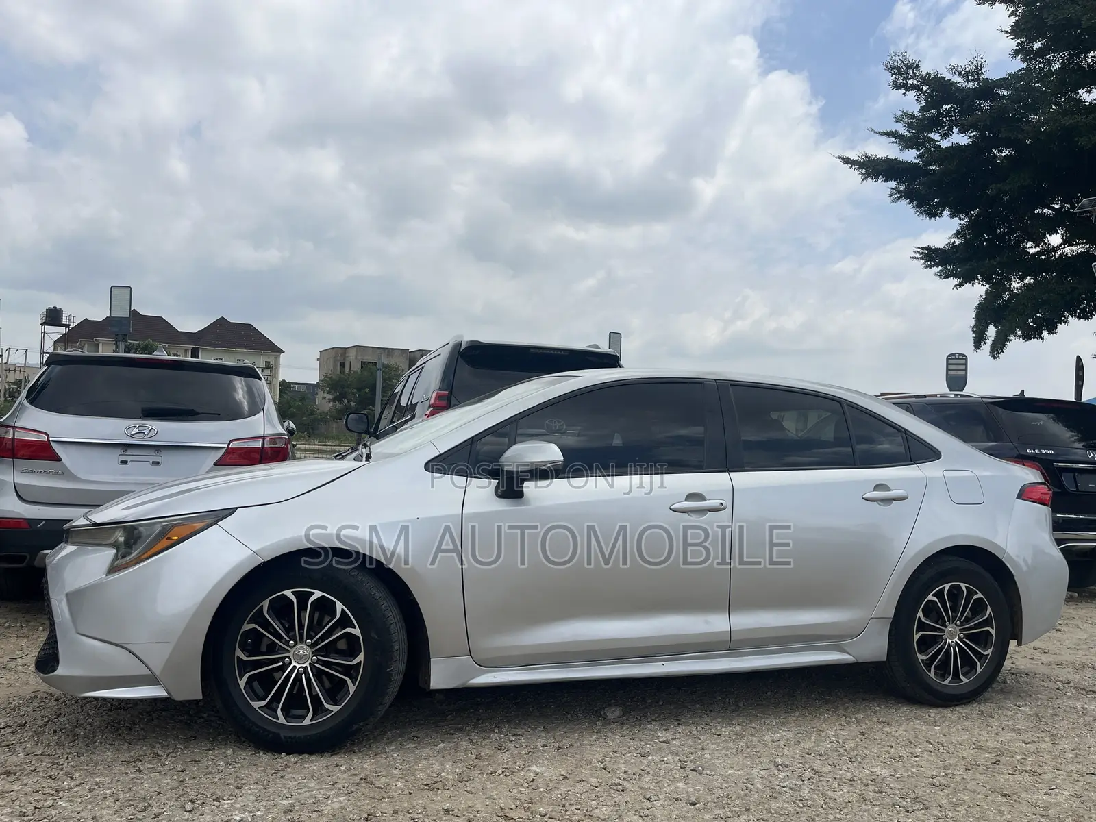 Toyota Corolla LE 2023 Silver