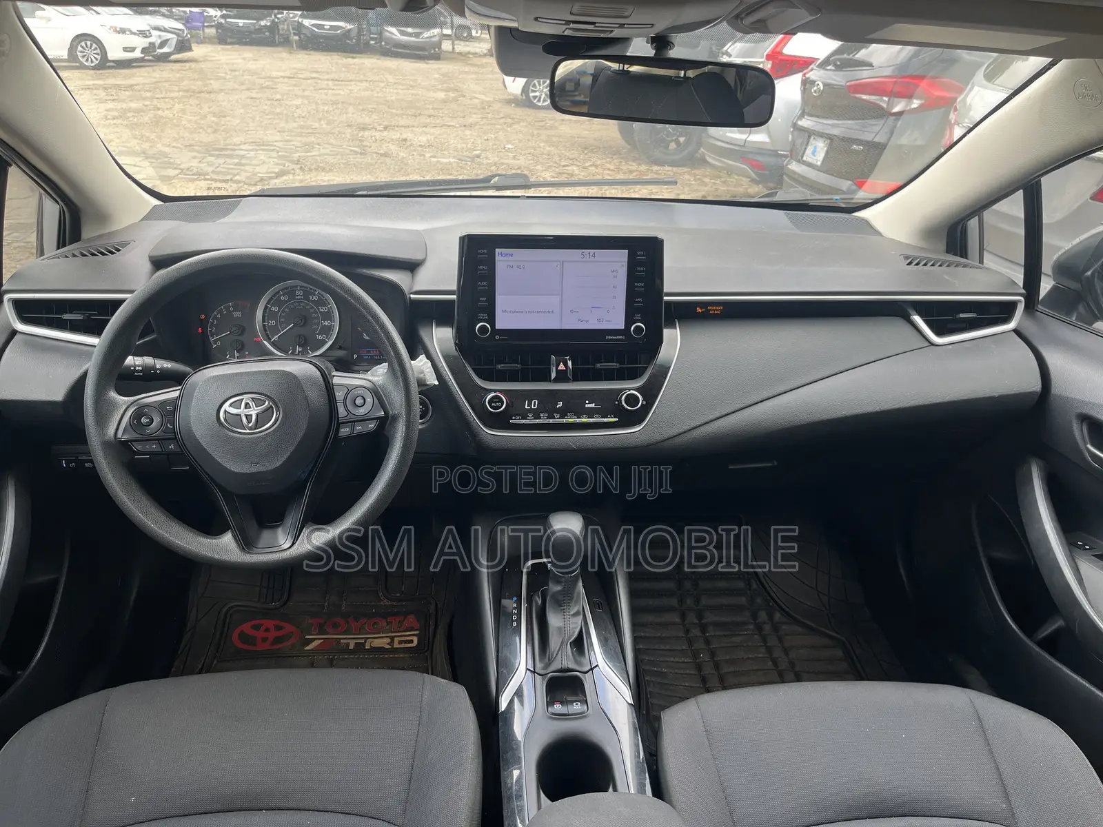 Toyota Corolla LE 2023 Silver
