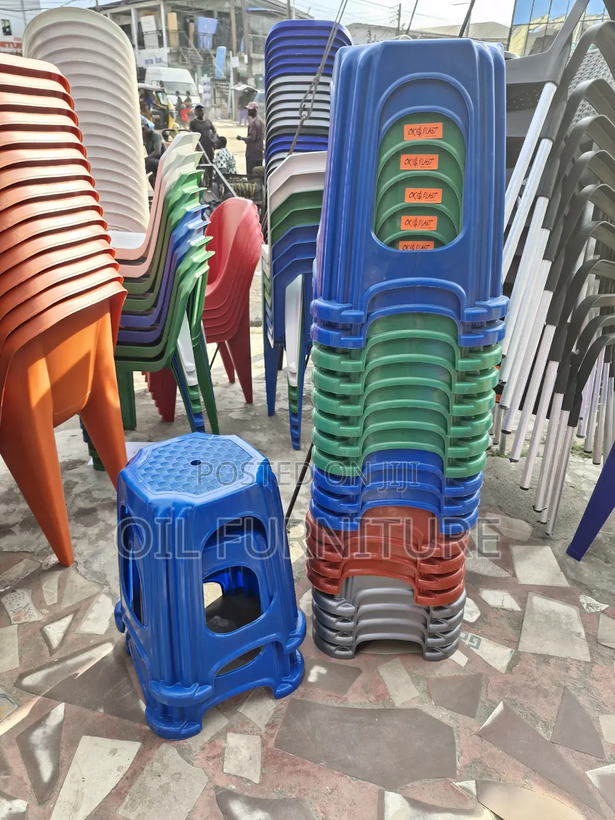 ​Premium Commercial Plastic Stools for Shops, Salons, Events & Homes