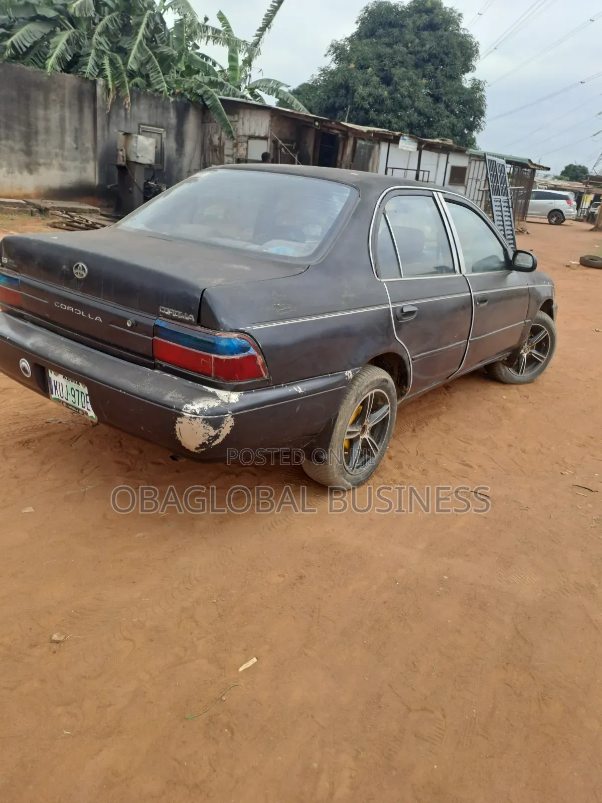 Toyota Corolla 1997 Black