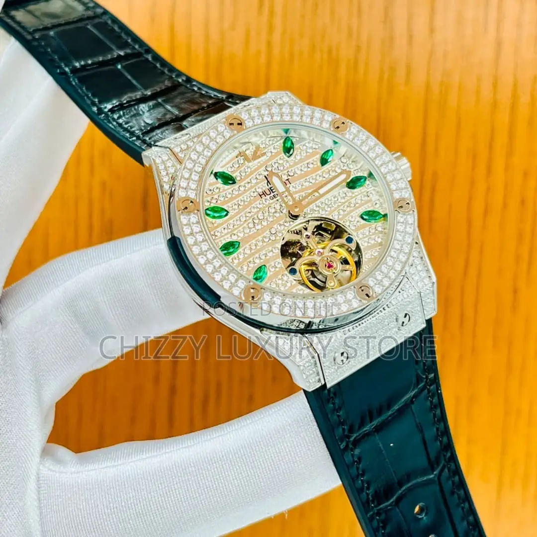 Hublot Quality Luxury Men Genuine Leather Iced Head Wristwatch
