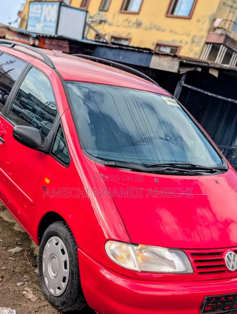 Volkswagen Sharan 2005 Red
