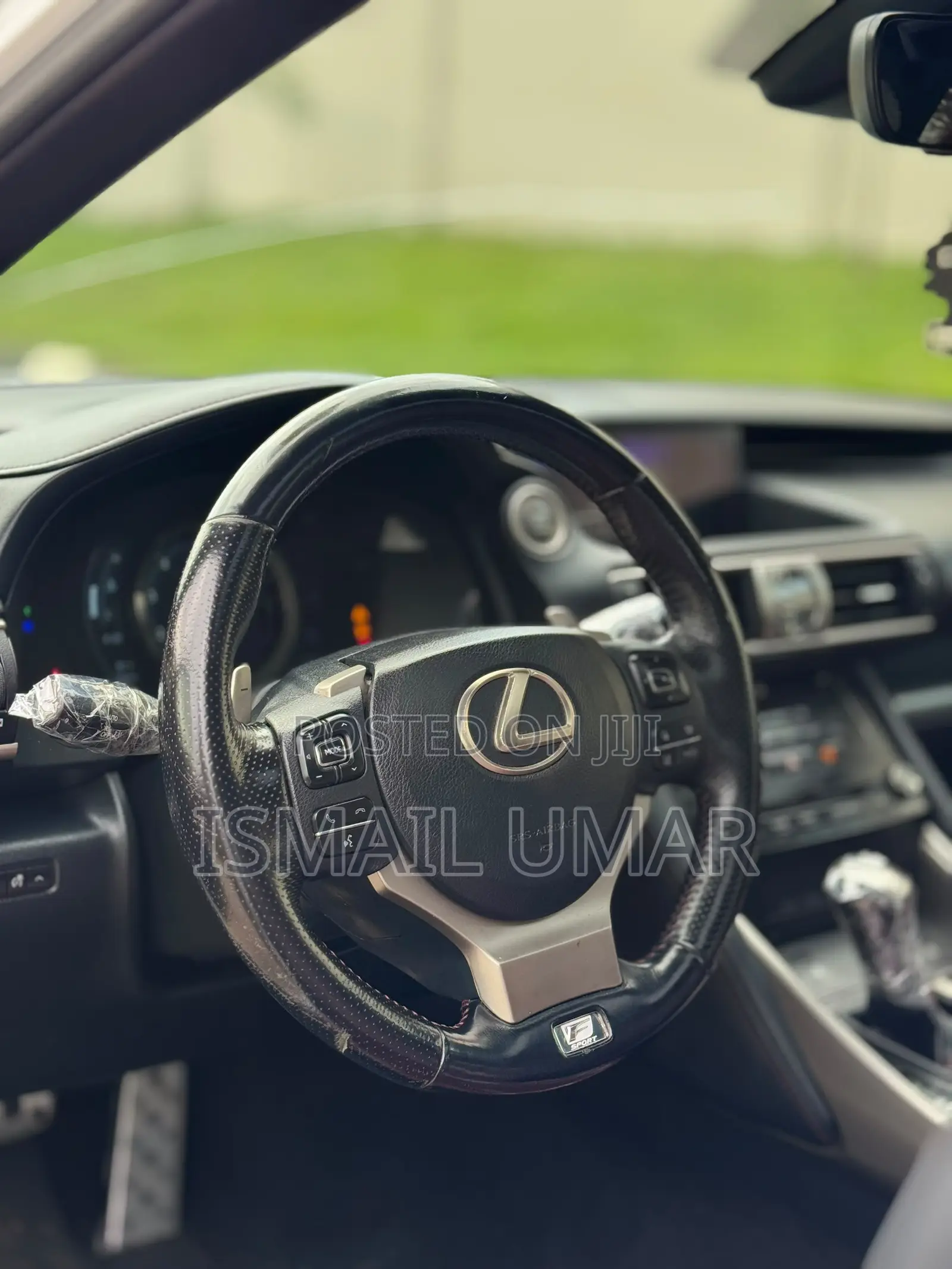 Lexus IS 300 AWD 2017 White
