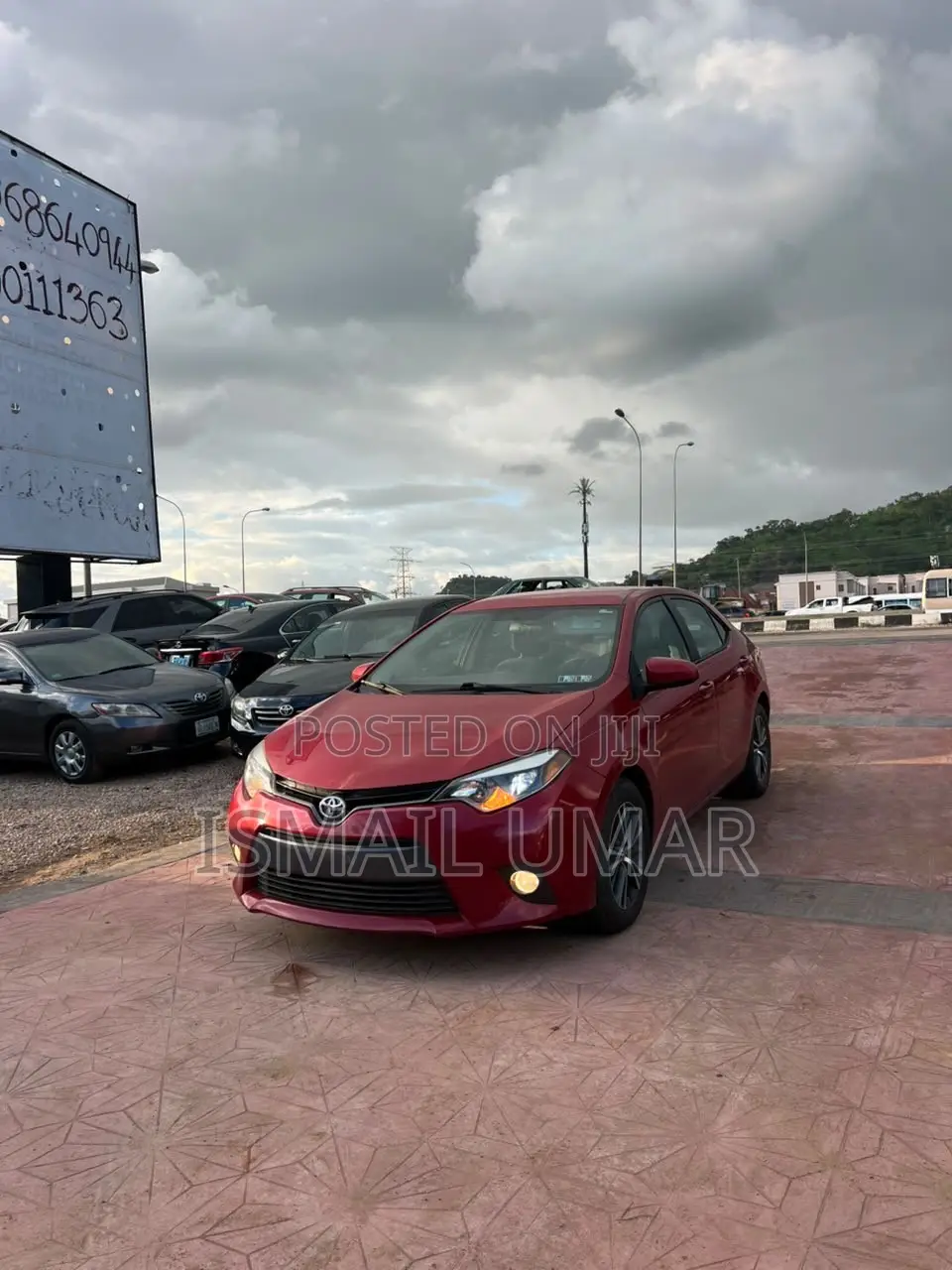 Toyota Corolla LE 4dr Sedan (1.8L 4cyl CVT) 2017 Red