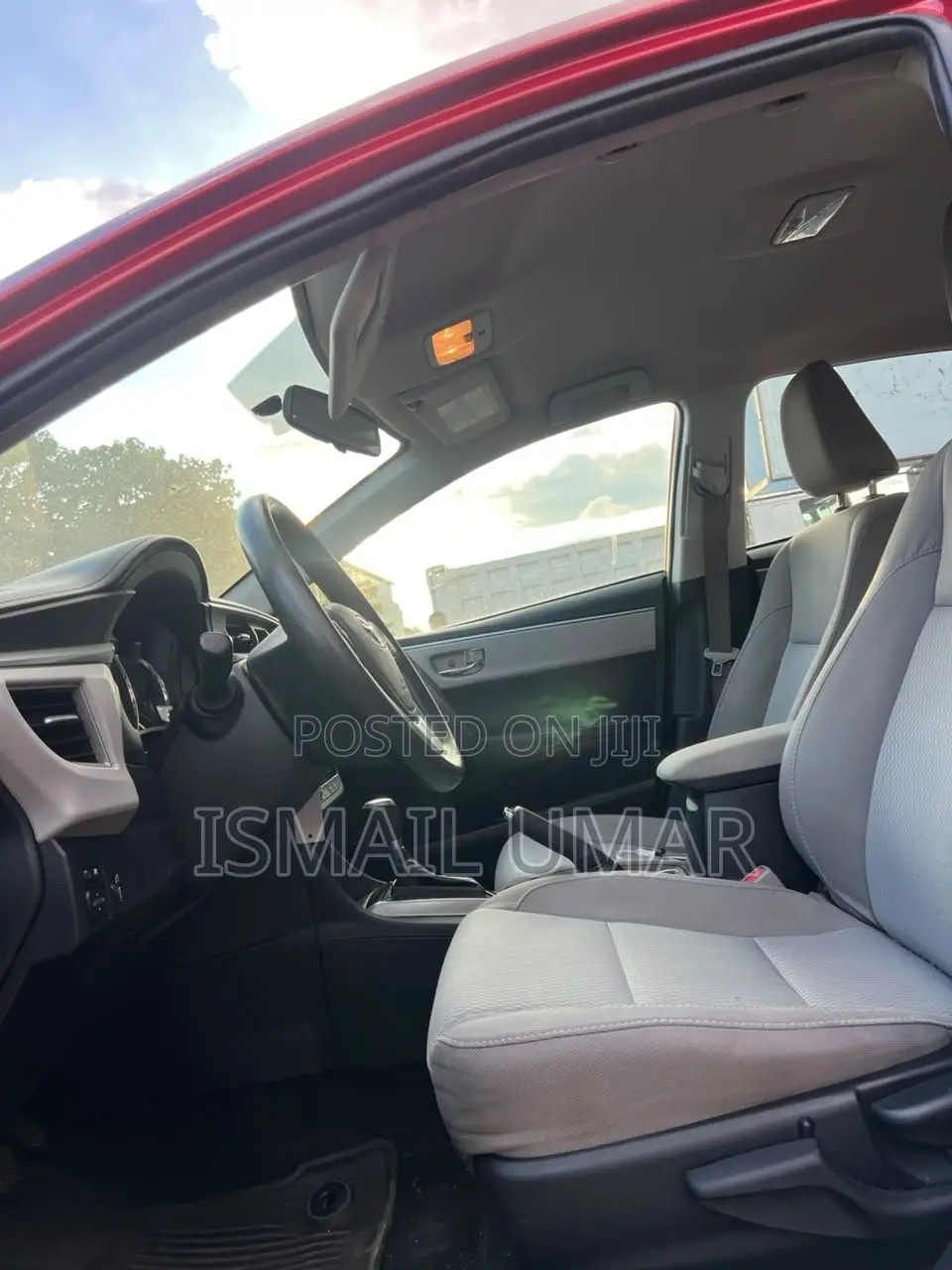 Toyota Corolla LE 4dr Sedan (1.8L 4cyl CVT) 2017 Red